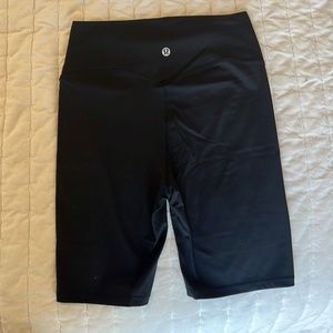 Lululemon bike shorts 8”